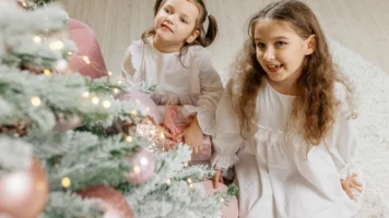 5 tips for a money savvy Christmas budget | Swoosh Finance