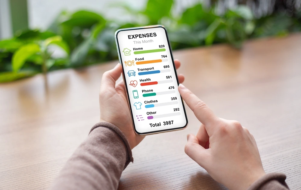 Tracking holiday expenses in an app | Swoosh Finance