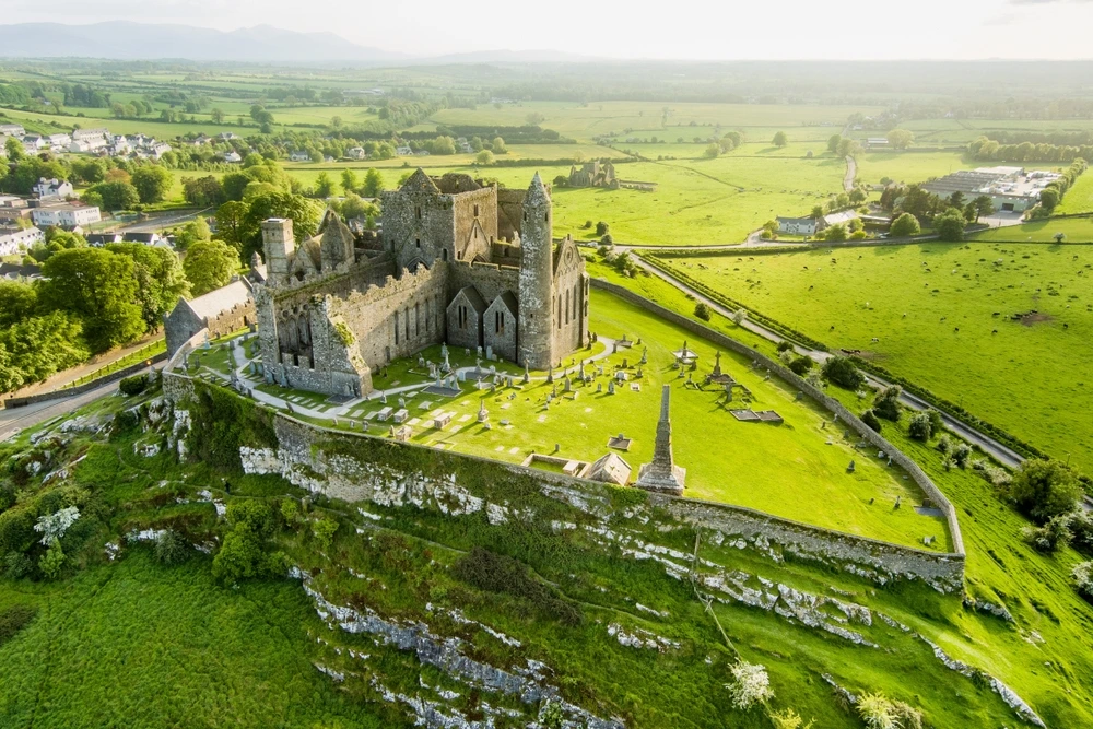 Castle in Ireland | Swoosh Finance