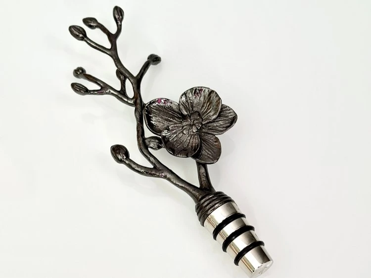 Decorative Wine bottle stopper as a gift | Swoosh Finance