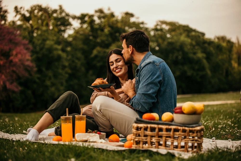 Picnic Date | Swoosh Finance